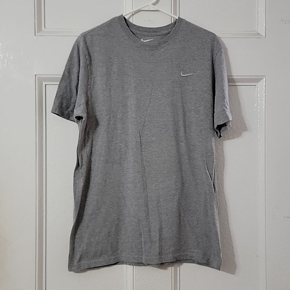 Men's Grey Nike Tee Sz Lg